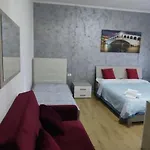 Bed & Breakfast Chowdhury House *