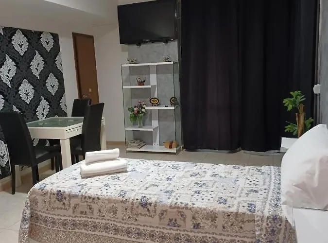 Alojamento de Acomodação e Pequeno-almoço Chowdhury House