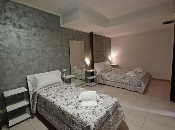 Bed & Breakfast Chowdhury House Mestre