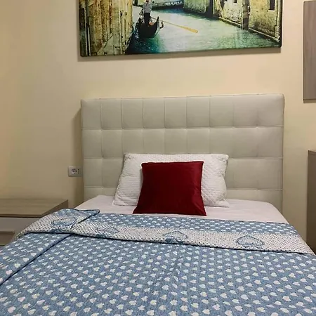 Chowdhury House * מסטרה